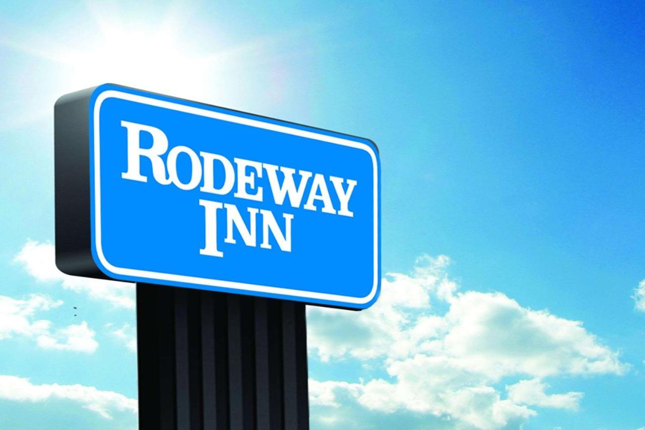 Rodeway Inn Гэллап Экстерьер фото